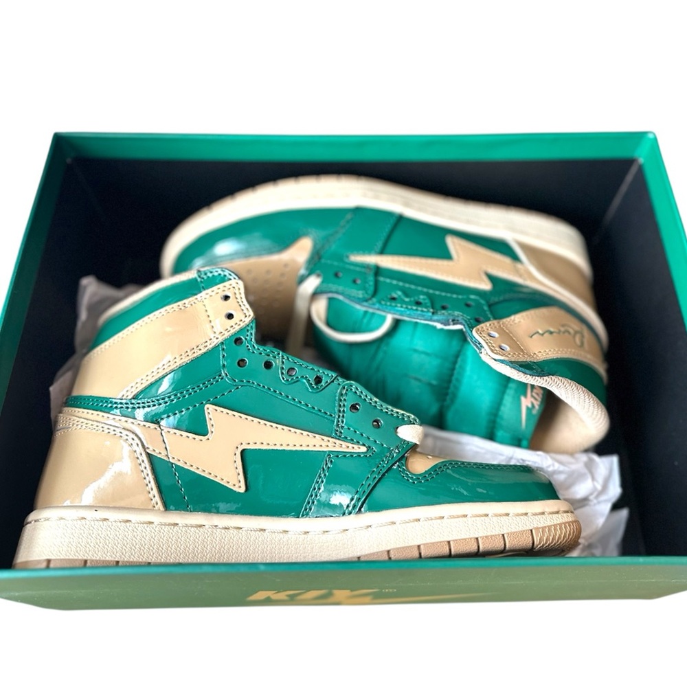 Kool Kiy St. Patrick Size 5 Men 
Brand new with extra laces and dust bag